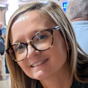 Lyndsey C profile picture