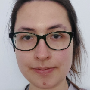 Nadine H profile picture