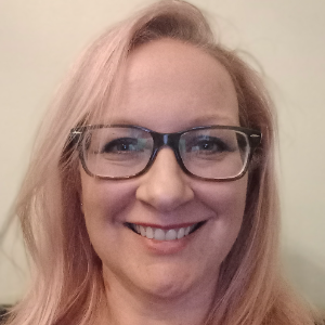 Lynsey M profile picture