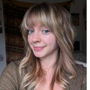 Molly H profile picture