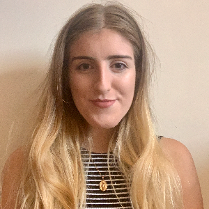 Molly E profile picture