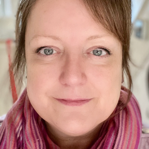 Vicki B profile picture